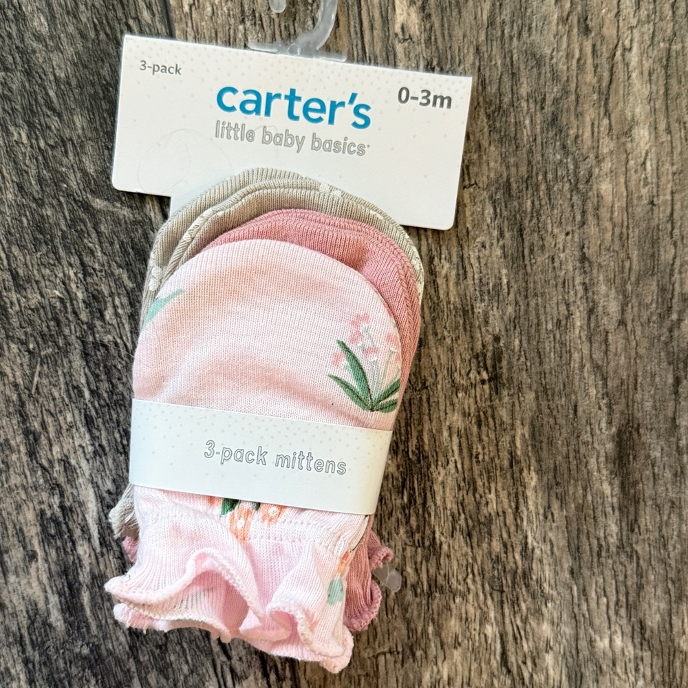 Carter's Baby girl  3-Pack Scratch Mittens (0-3 MONTHS) cotton pink new